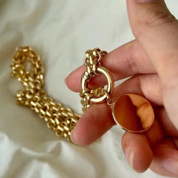 Pink Chanel pendant necklace - Picture 6 of 13